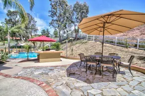 Rancho Vista Estate on 3 acre, Private grapevines - Image 5