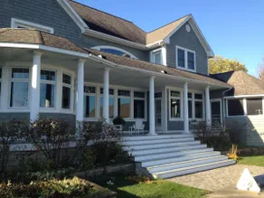 Large Home on Mississippi River - Image 3