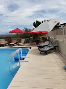 Hidden Harmony: 3 Bdr-Amazing-1 to 7 guests - Image 2