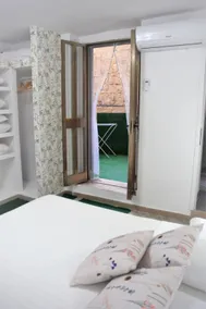 Enry's House - Image 4