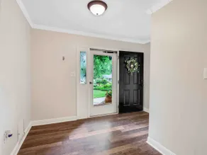 Mins to Hospital | Fenced Backyard | Sleeps 6 - Image 4