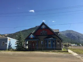 Silverado House - Image 2
