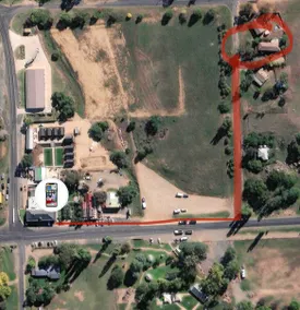 Jen’s at Jugiong. 200m from Sir George 3 bed home. - Image 4