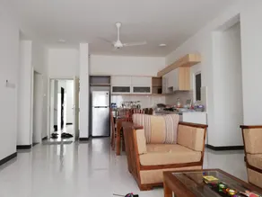 Beach Apartment - Image 2