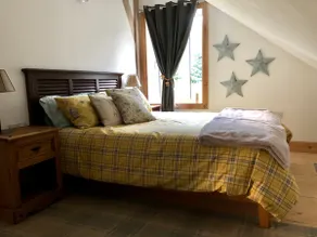 Willowmere Luxury Log Eco-Cabin - Image 3