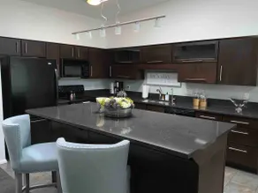 Fabulous Foothills Townhome with Access to Trails! - Image 3
