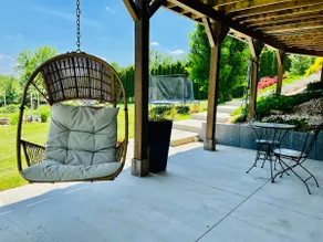 European Sauna Retreat | Slate Belt Charm - Image 5