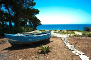 Jabia Beach House - Image 2
