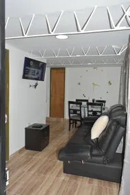 Spacious apartment near the airport, mountain view - Image 5