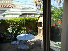 3. Glycine -Studio-jardin Plein Sud - Image 5