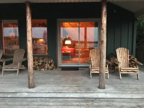 ★ Sunset Lakehouse | Nur für kurze Zeit ohne Gebühr Whirlpool | Direkt am Wasser | Wifi | Kajaks ★ - Image 3