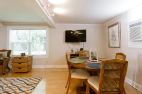 Spacious 750sf Walnut Creek Guest Cottage - Image 5