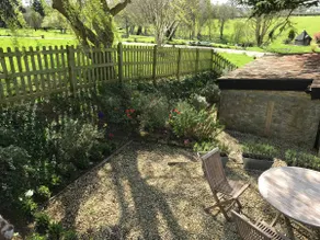 The Cottage at Flo’s Cottages - Image 4