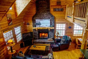 Heavenly 7 Retreat Luxury Cabin -Kingfisher Cove - Image 4