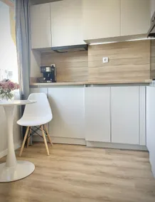 Elegant Studio for 4 Guests in City Center - Image 5