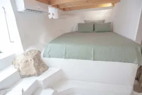 Cozy house/free parking/king bed/40min from Delphi - Image 4