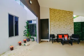 Condominium house near airport and beaches - Image 5