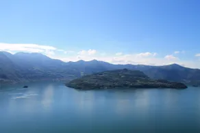Apartamento no lago Iseo 4/6 pessoas com piscina vista para o lago - Image 2
