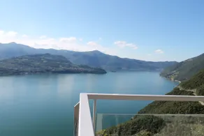 Apartamento no lago Iseo 4/6 pessoas com piscina vista para o lago - Image 3