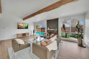 Spacious Central Gem | Pool | Arcade - Image 3