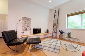 ON Alberta Street: Private Loft w/ Rooftop! - Image 2