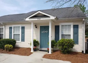 Amazing Location! Near I-20 l w/King Bed - 2BD+2BA - Image 2
