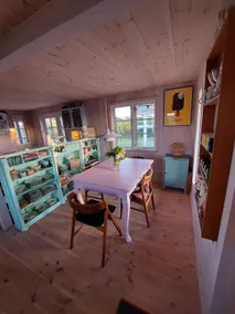 Colorful cozy cottage near the North Sea. - Image 4