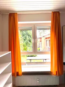 Small house - Image 4