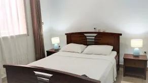 Chic apartment with terrace and Bastos parking - Image 3