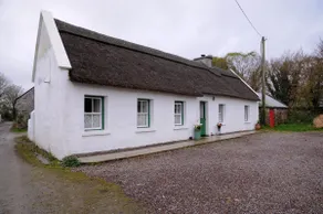 The Thatched Cottage on The Wild Atlantic Way - Image 2