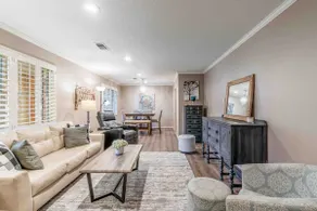 Home+garage 4 BR, 2.5 BATH,2 king, 1 queen, 1 full - Image 3