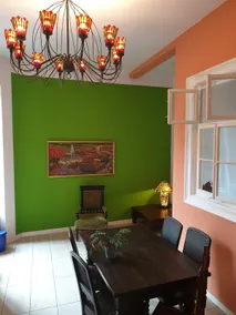 150 sqm downtown apartment for 12 people - Image 3