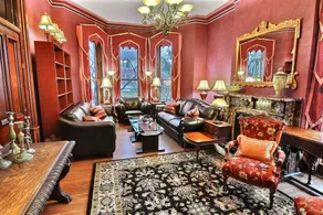 The Loeb House: Historic Enchantment Awaits - Image 3