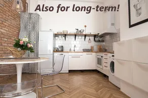 VINTAGE STYLE ”TRABI” APARTMENT IN BUDAPEST - Image 2