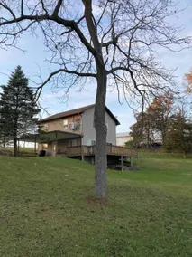 3bd-4beds-2bth overlooking river. Arcade games! - Image 3