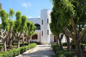 White Villa Carini - Image 2