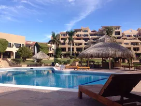 Beautiful condominium in Marinaterra San Carlos - Image 5