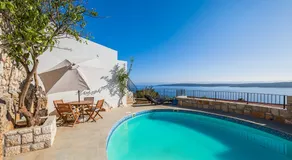 Luxury Villa in Zavala w/pool - Image 1