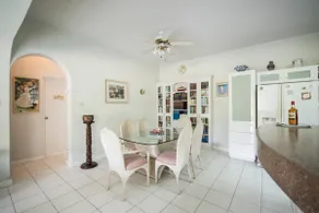 Coral Walk Condo - Image 2