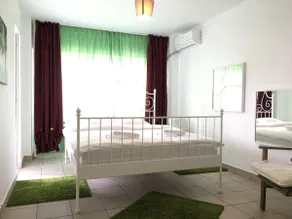 new 14 Green apartment with terrace - Image 3