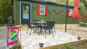 US 129 The Dragonfly Cottage ~ Keyless entry! - Image 3