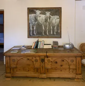 Time out in the middle of Bergün in an old Engadine house - Image 3