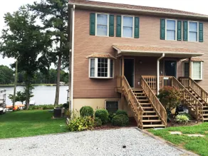 Lake Gaston Home - Waterfront - ”our happy place” - Image 2