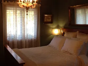 Exquisite en-suite - Image 3