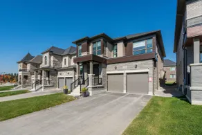 Modern 3800 Sq of Luxury 4 bedroom 3.5 bathrooms - Image 3
