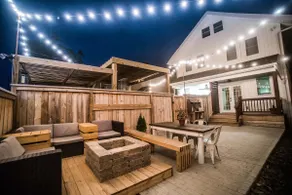 Weinland/Short North Modern & Rustic Townhome - Image 3