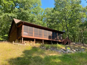 Piney Ridge Retreat ~ Tranquil Cabin in The Woods! - Image 3