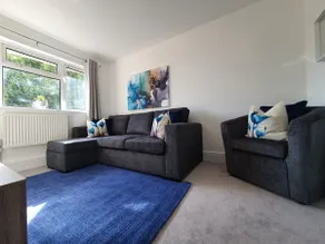 Lovely 2- Bedroom flat in Bedfordshire - Image 4