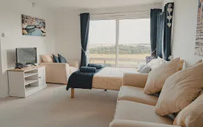 Countryside Studio with private patio - Image 3
