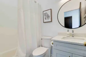 Savvy Blue Private King Suite with Den - Image 5